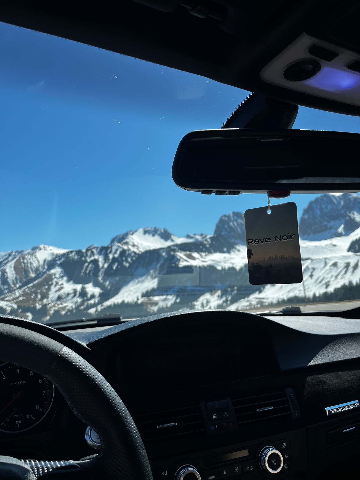 Revé Noir x Cali Dreams