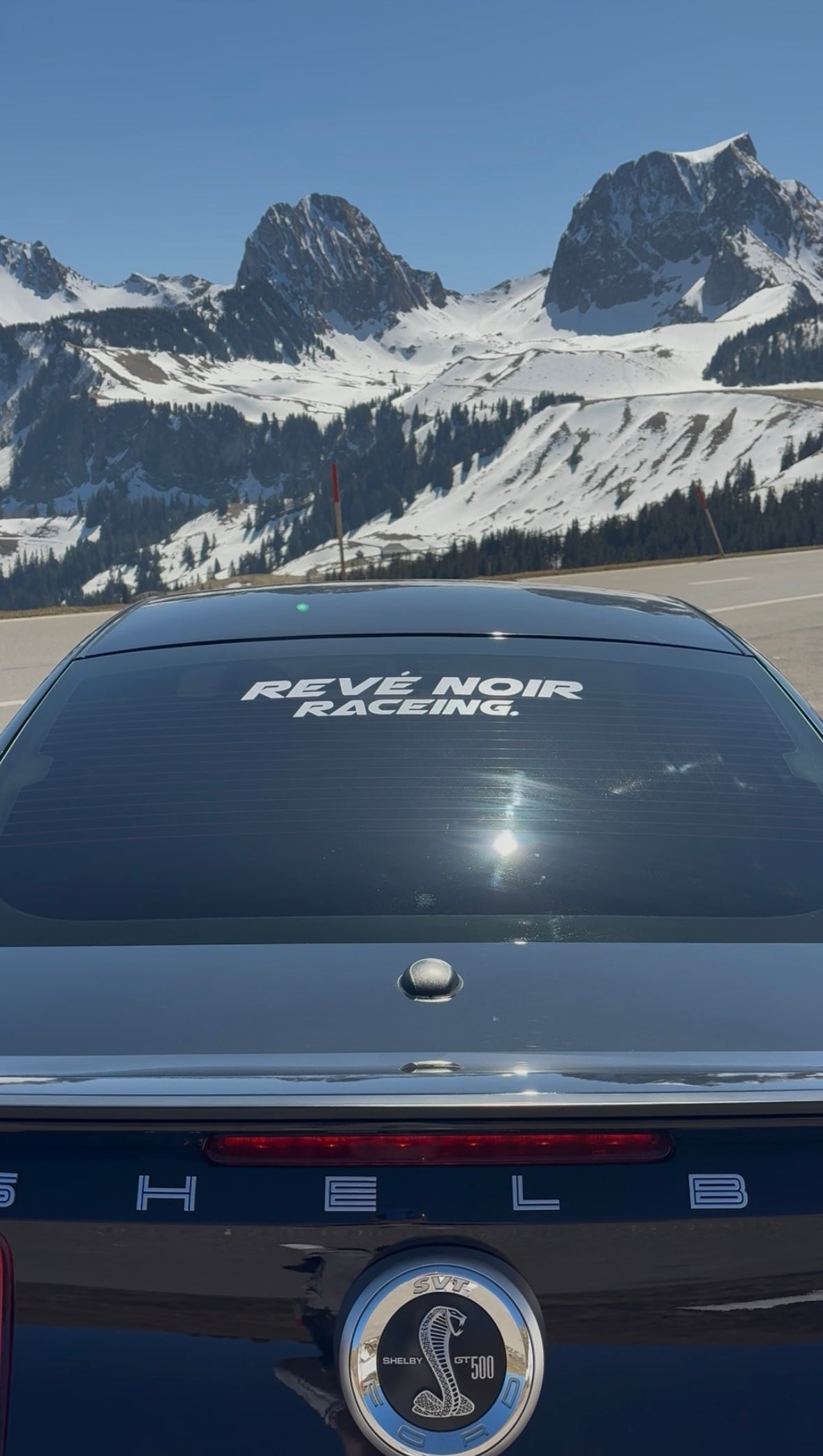 Revé Noir Sticker