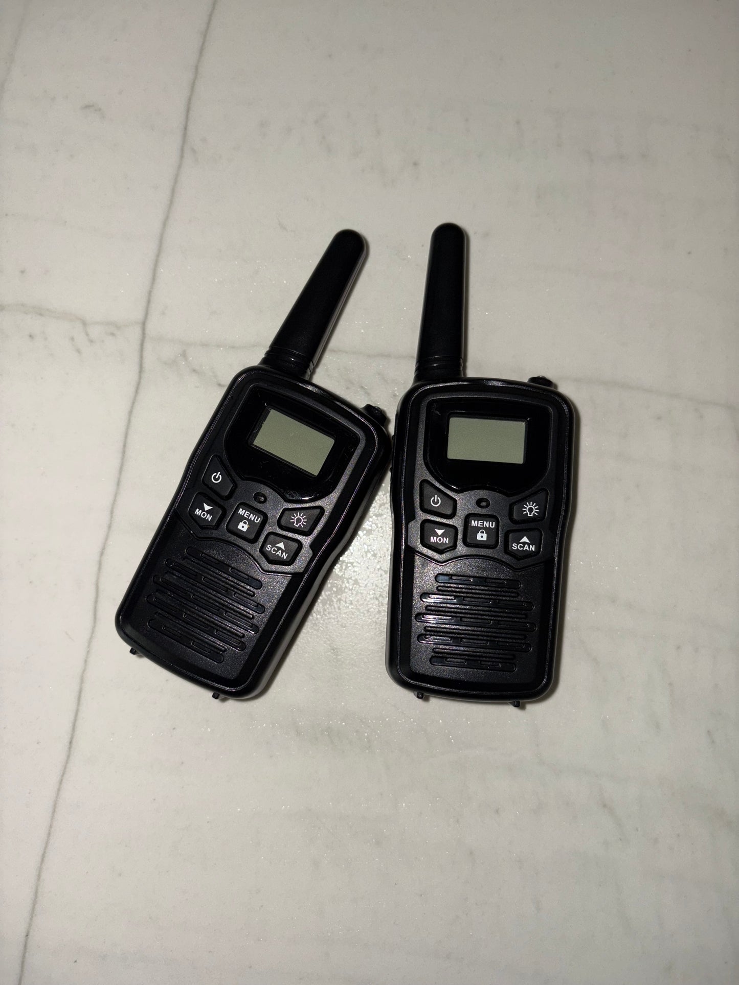 Revé Noir Walkie Talkie